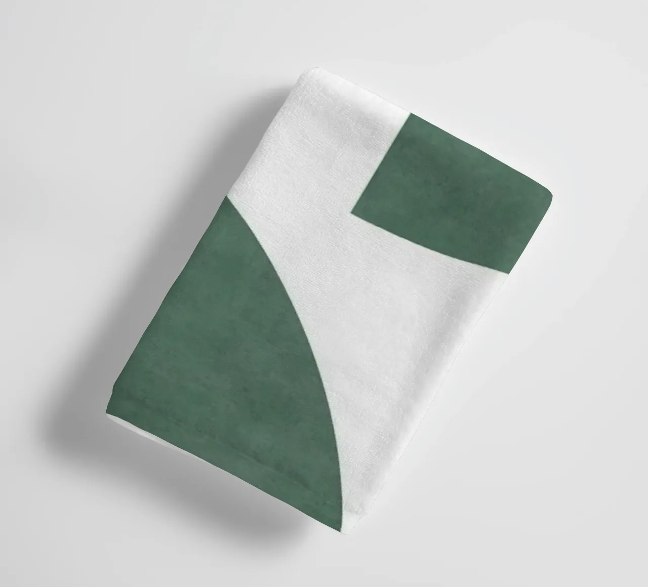 Composizione colorblock a mezza luna - Verde Beige asciugamano da bagno da MoonlightPrint