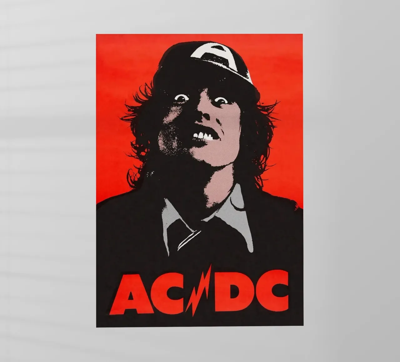 ACDC pellicola backlit da Attaboy Dsgn