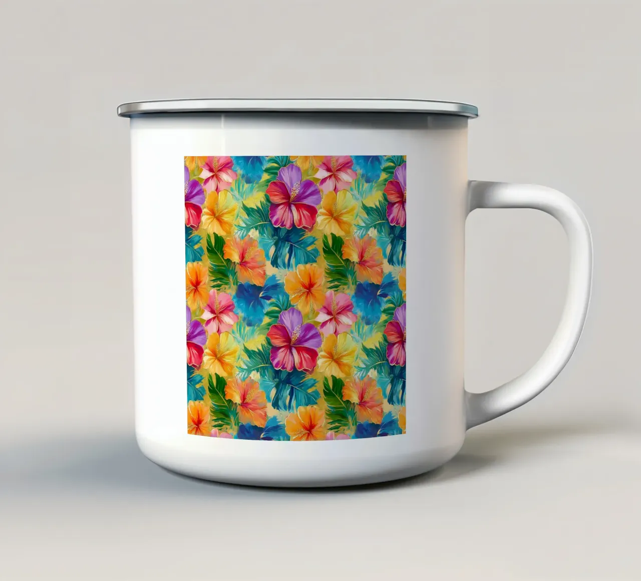 Fiori hawaiani dorati tazza in smalto da Botanical Pattern House
