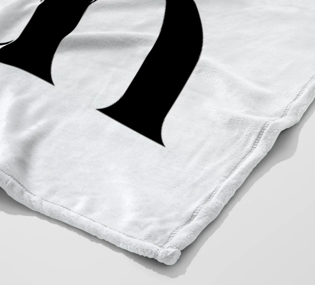 Lisbon Fleecedecke von Studio One