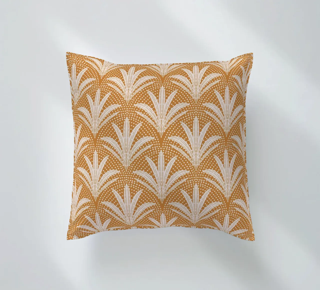 Palm Radiance - Boho Rustic Caramel Brown cuscino da susanacosta