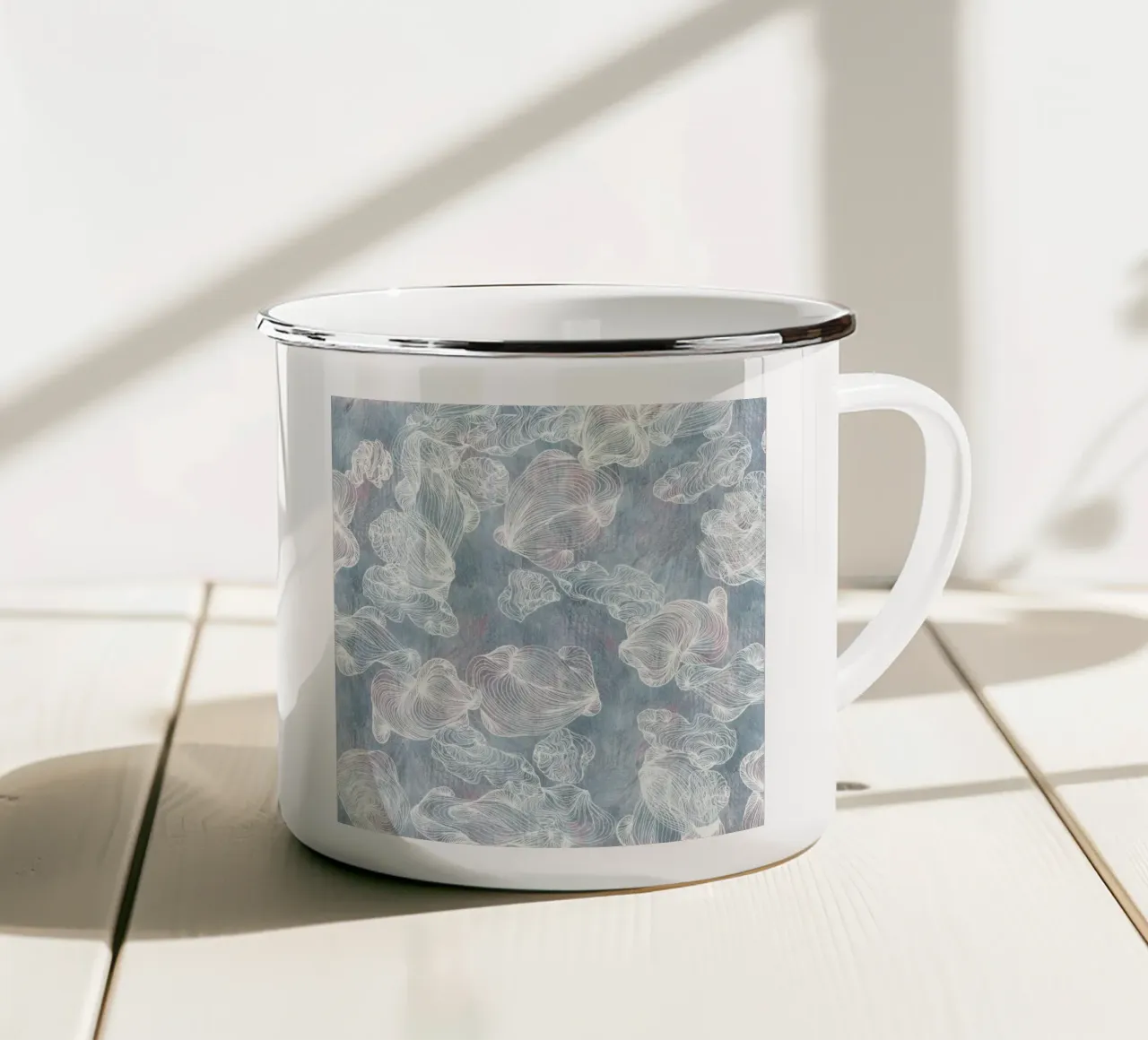 marino tazza in smalto da Giulio Iurissevich