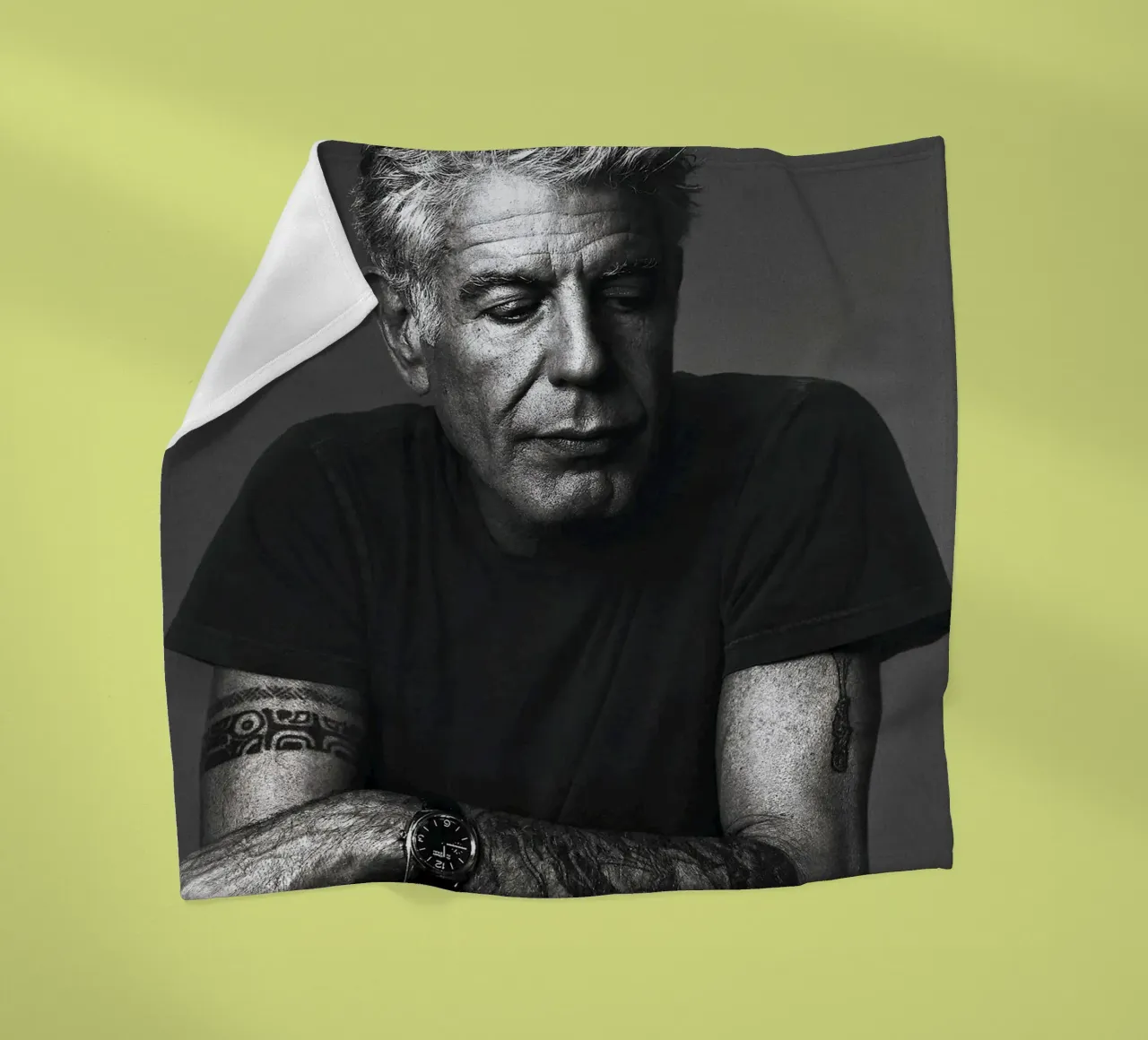 Anthony Bourdain Relax y frescor manta de franela de Beth Pop Culture