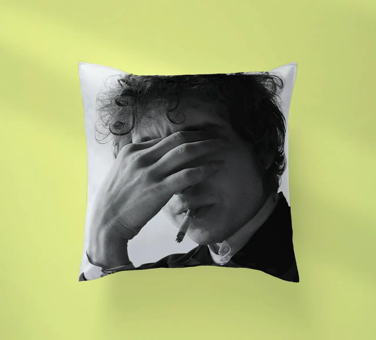 Bob Dylan Nr.2 Kissen von Beth Pop Culture