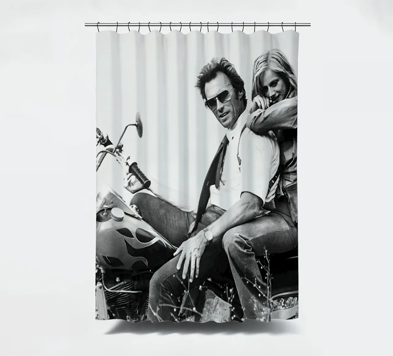 Classico di Clint Eastwood e Sondra Locke tenda da doccia da Beth Pop Culture