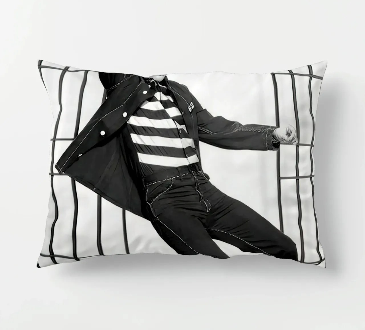 Carcere di Elvis Presley cuscino da Beth Pop Culture