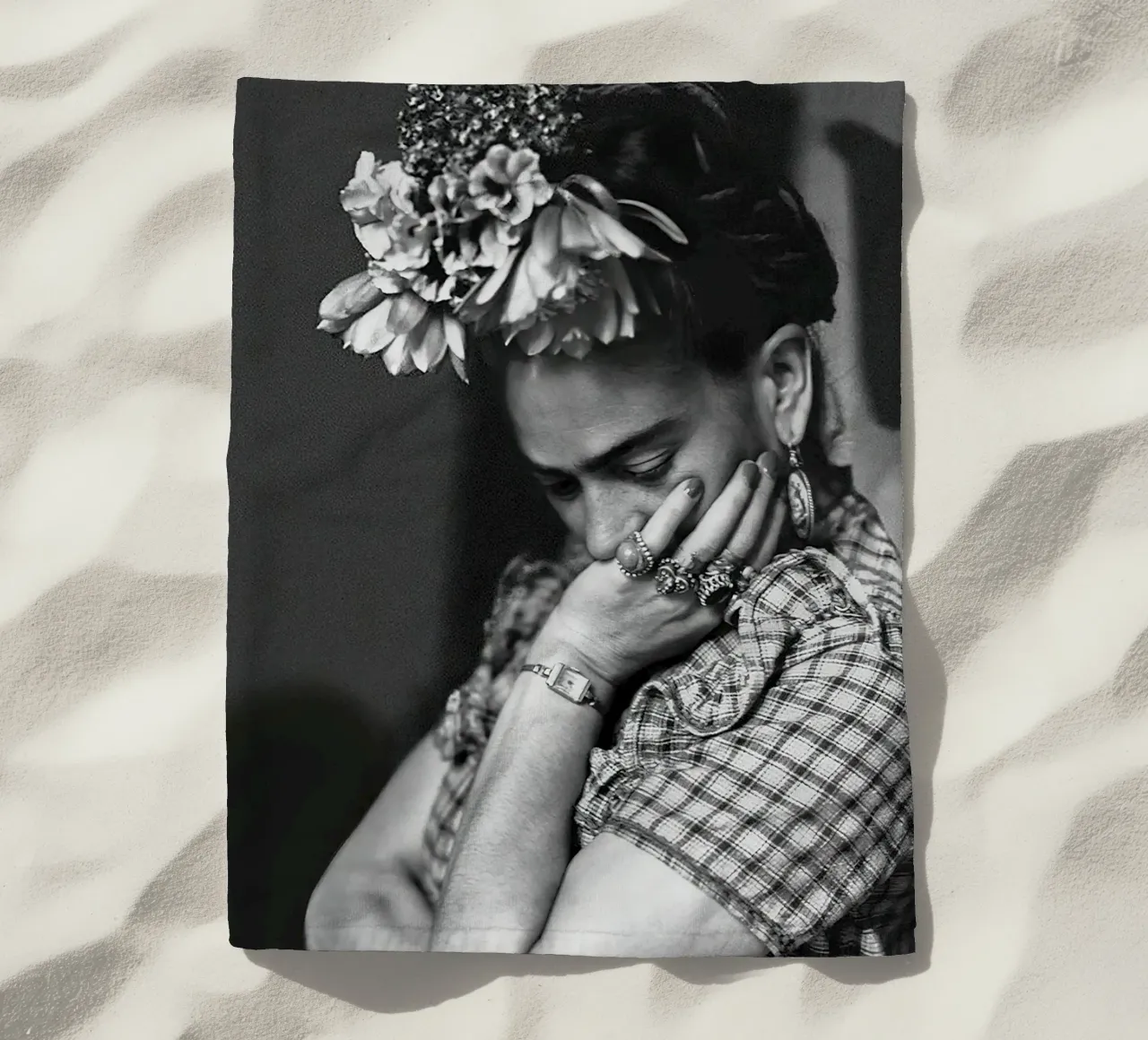 Frida Kahlo B&N telo mare da Beth Pop Culture