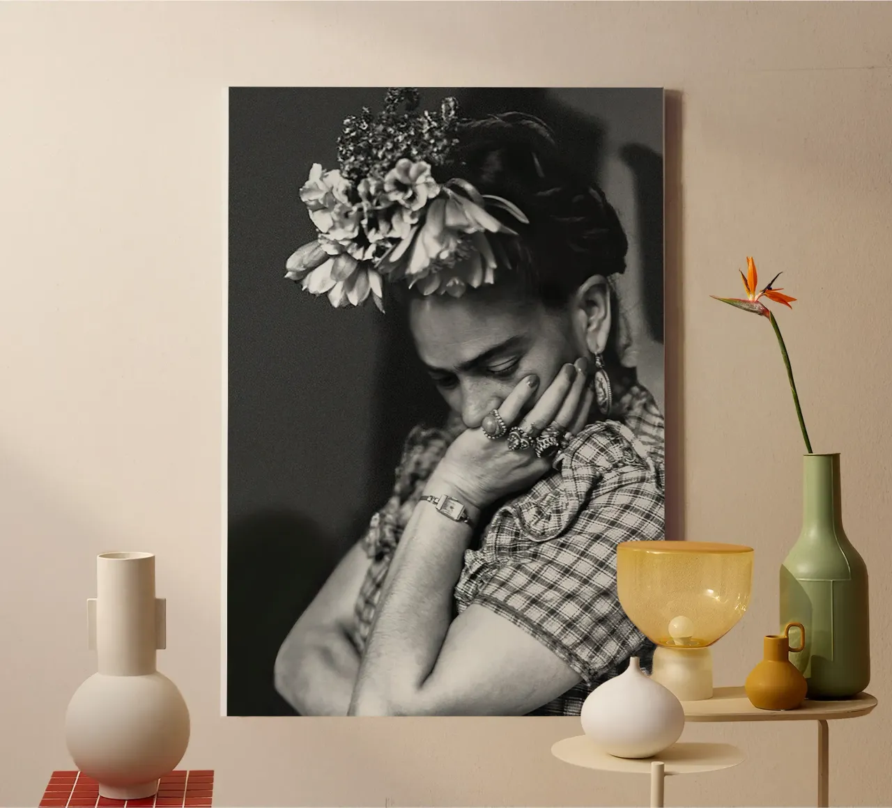 Frida Kahlo B&N tela con Cornice a cassetta da Beth Pop Culture
