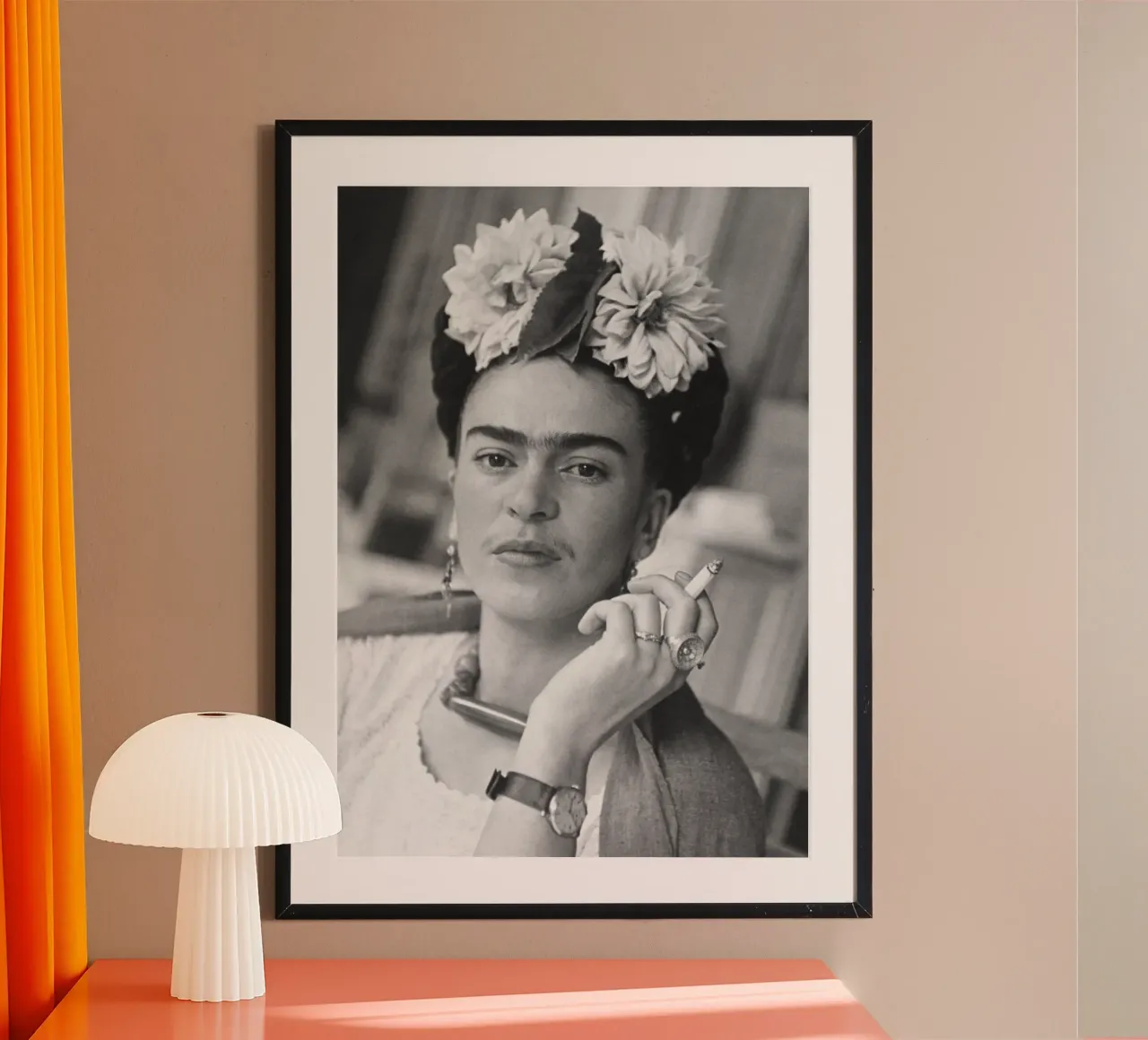 Smoking Frida Kahlo poster da Beth Pop Culture