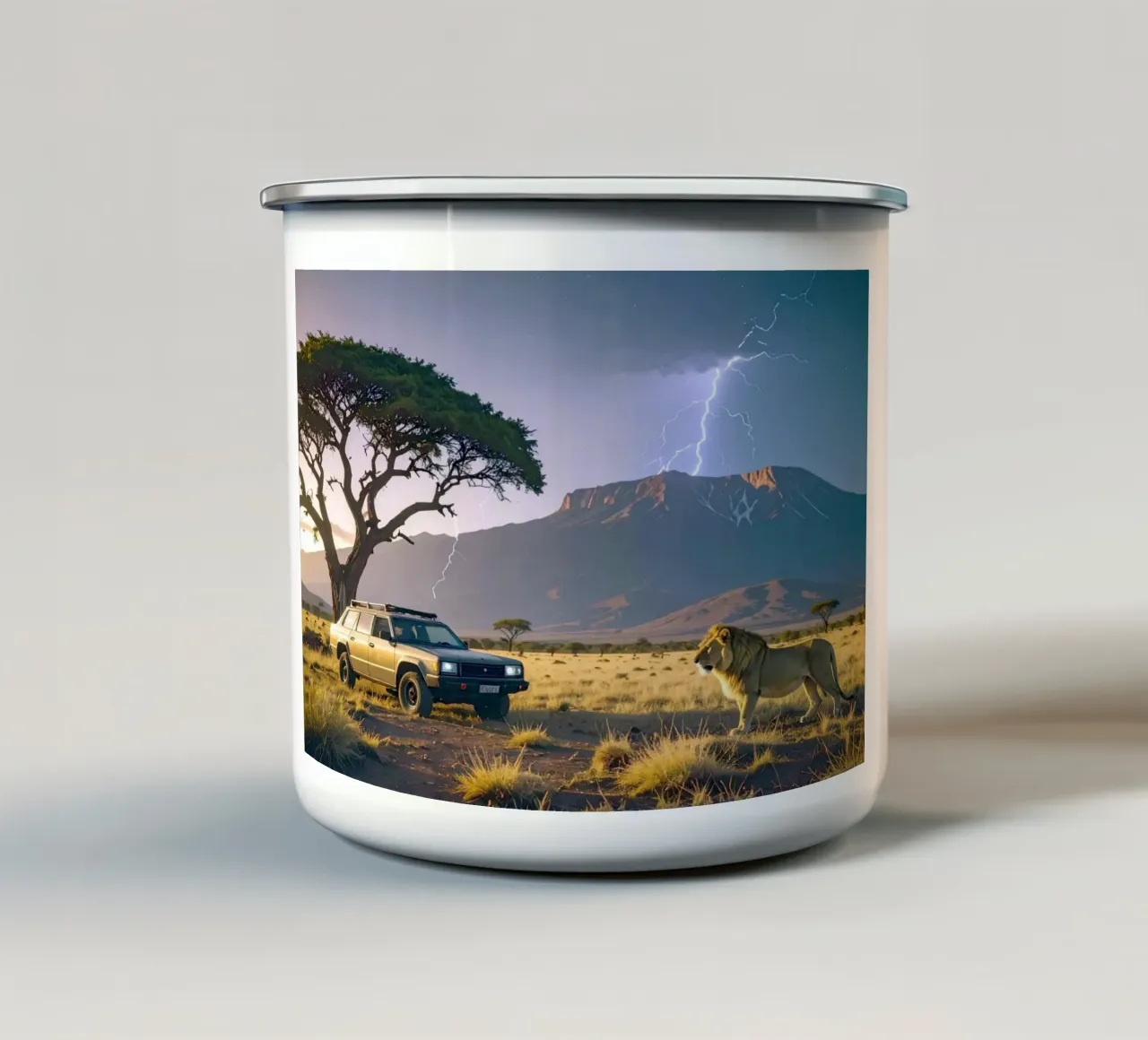 SAVANE AVEC LION. Nature tazza in smalto da Thierry vobmann photography