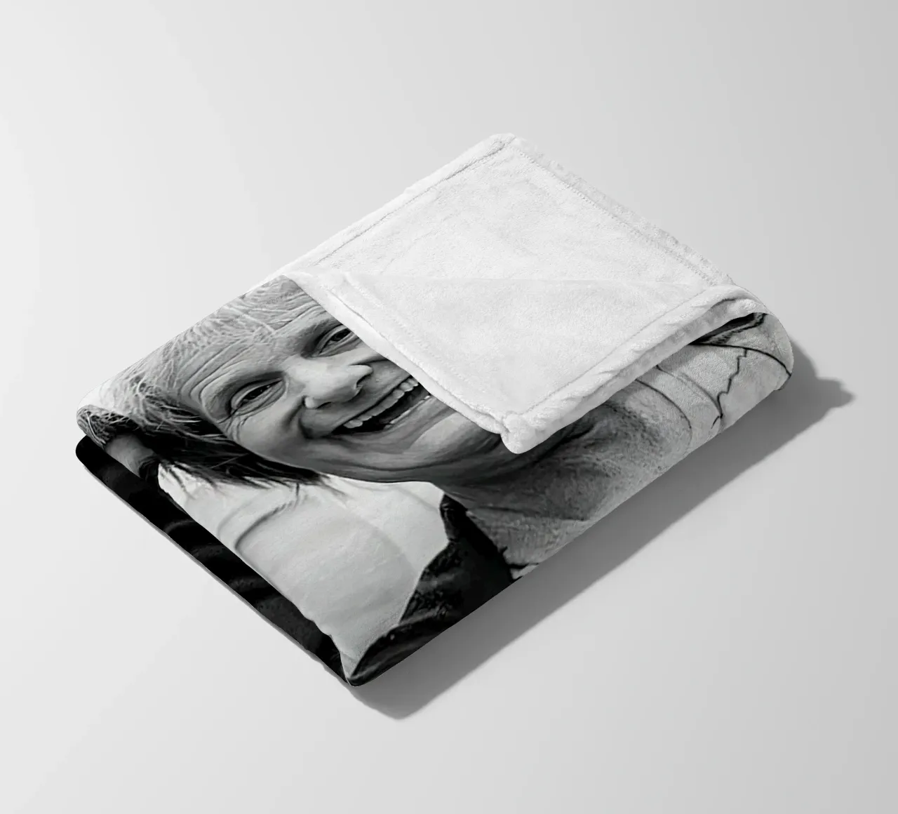 Jim Carrey & Jeff Daniels Vintage fleece blanket by Beth Pop Culture