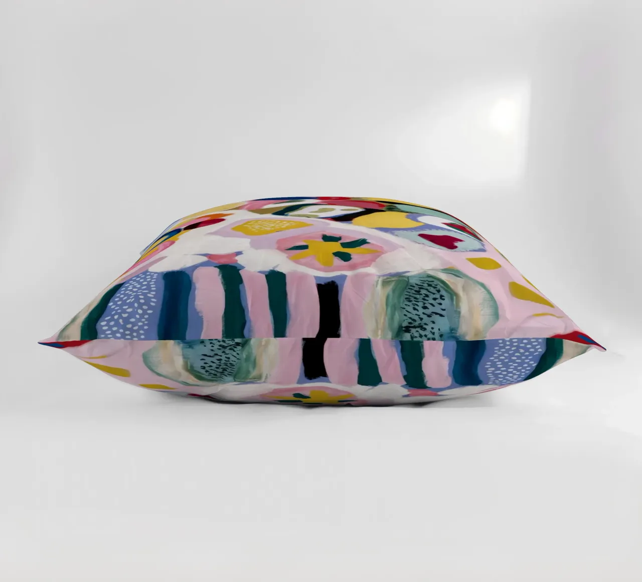 Roseate U-Form Echoes cuscino da Sublime Layers