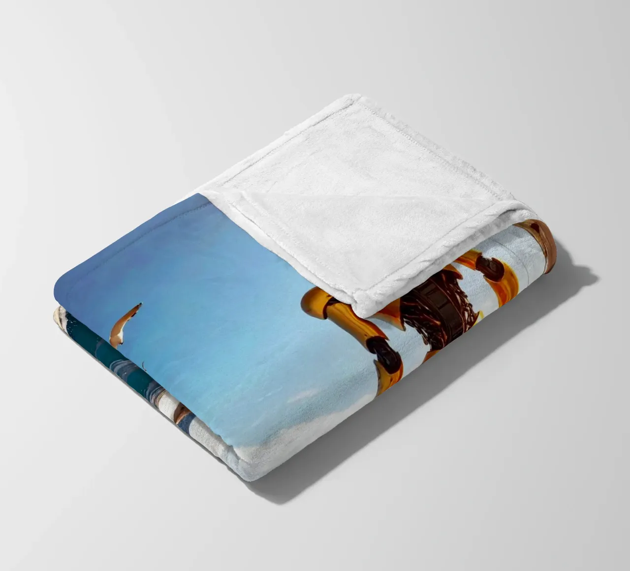 ROBOT SUR UN VOILIER. coperta in pile da Thierry vobmann photography