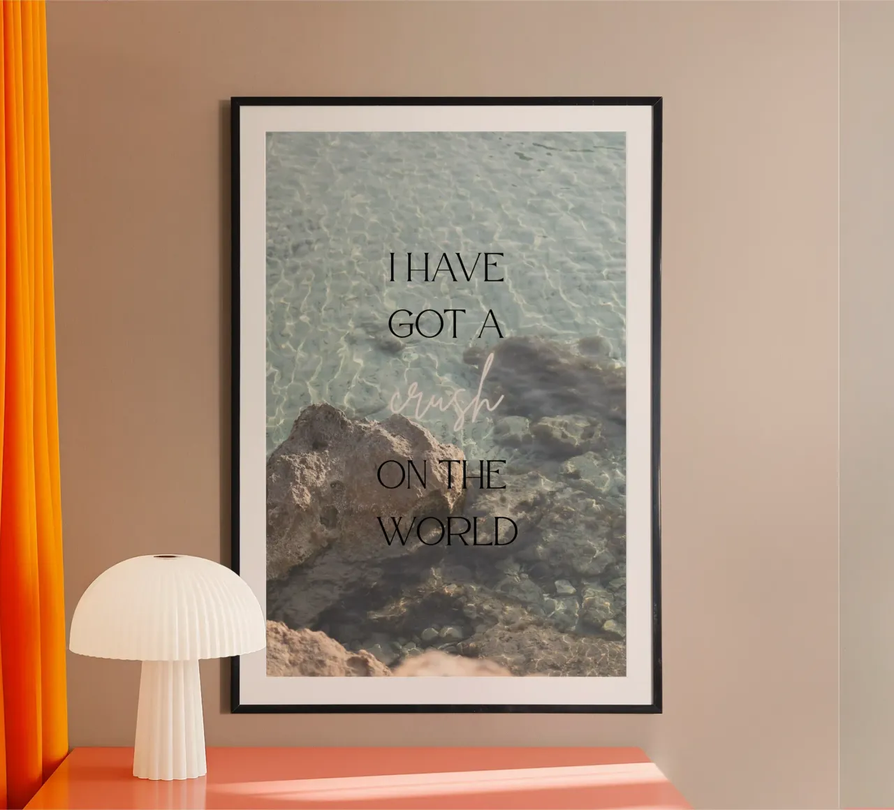 I have got a crush on the World-inspirierendes travel Poster poster con telaio in plastica da purelinia