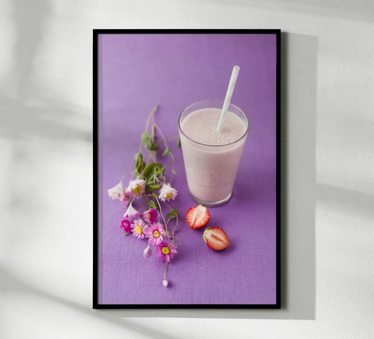 Frullato di fragole con fiori carta hahnemühle da foodphotolove