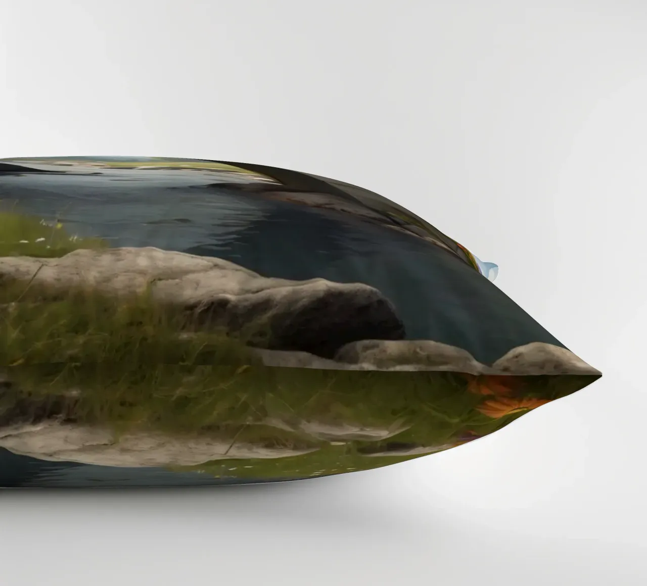 Un ponte tranquillo ornato di fiori selvatici attraversa cuscino da DesignDoodle