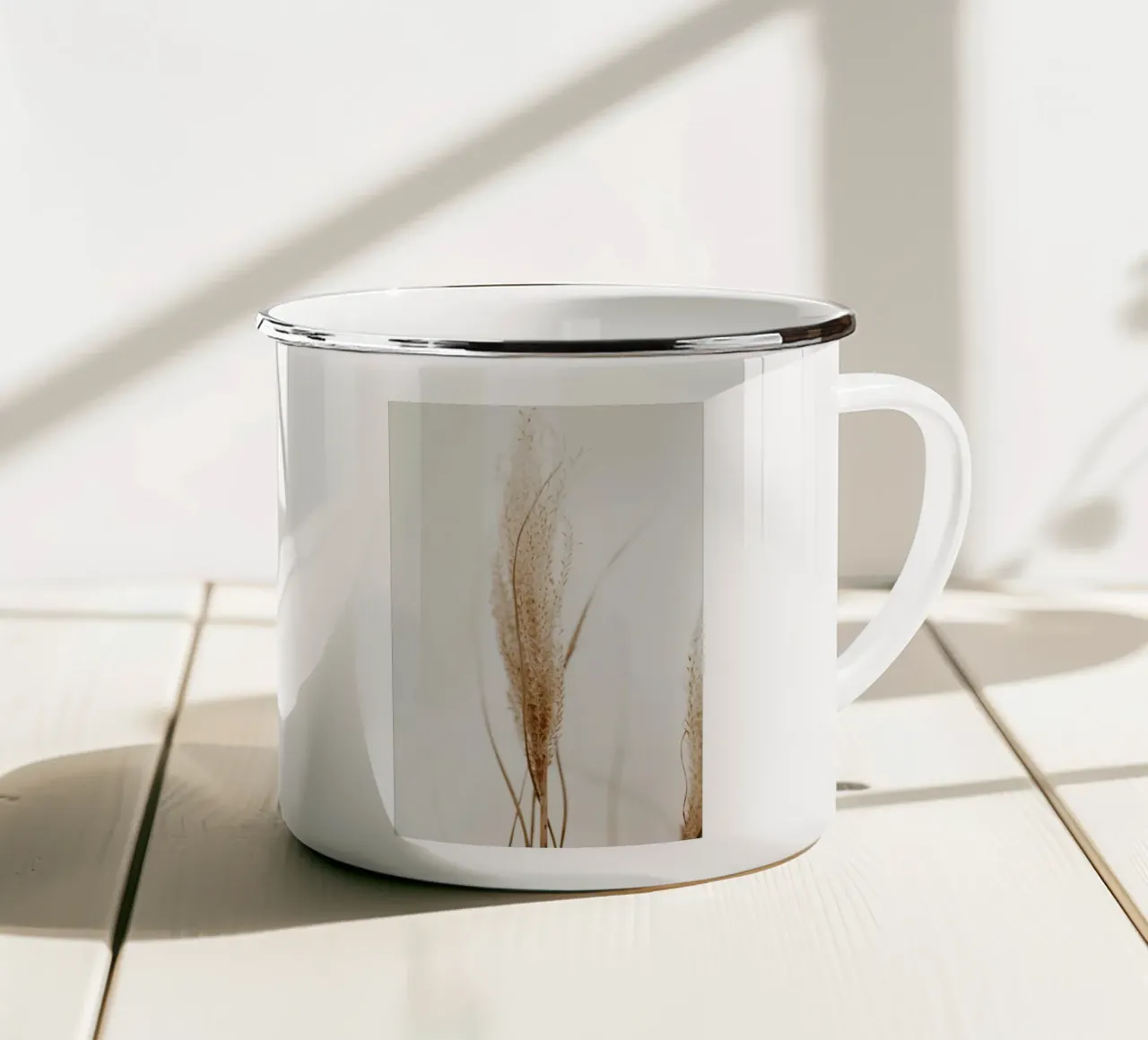 Decorative Fluff tazza in smalto da Sebastian Hilgetag
