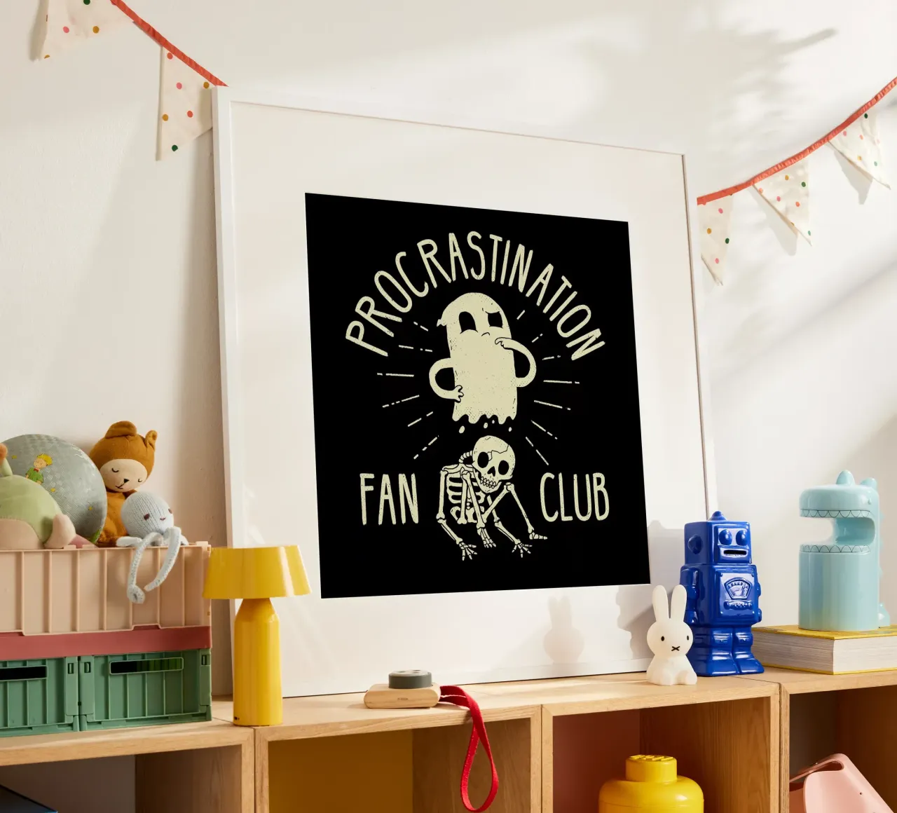 Procrastinate poster con telaio in legno da DinoMike