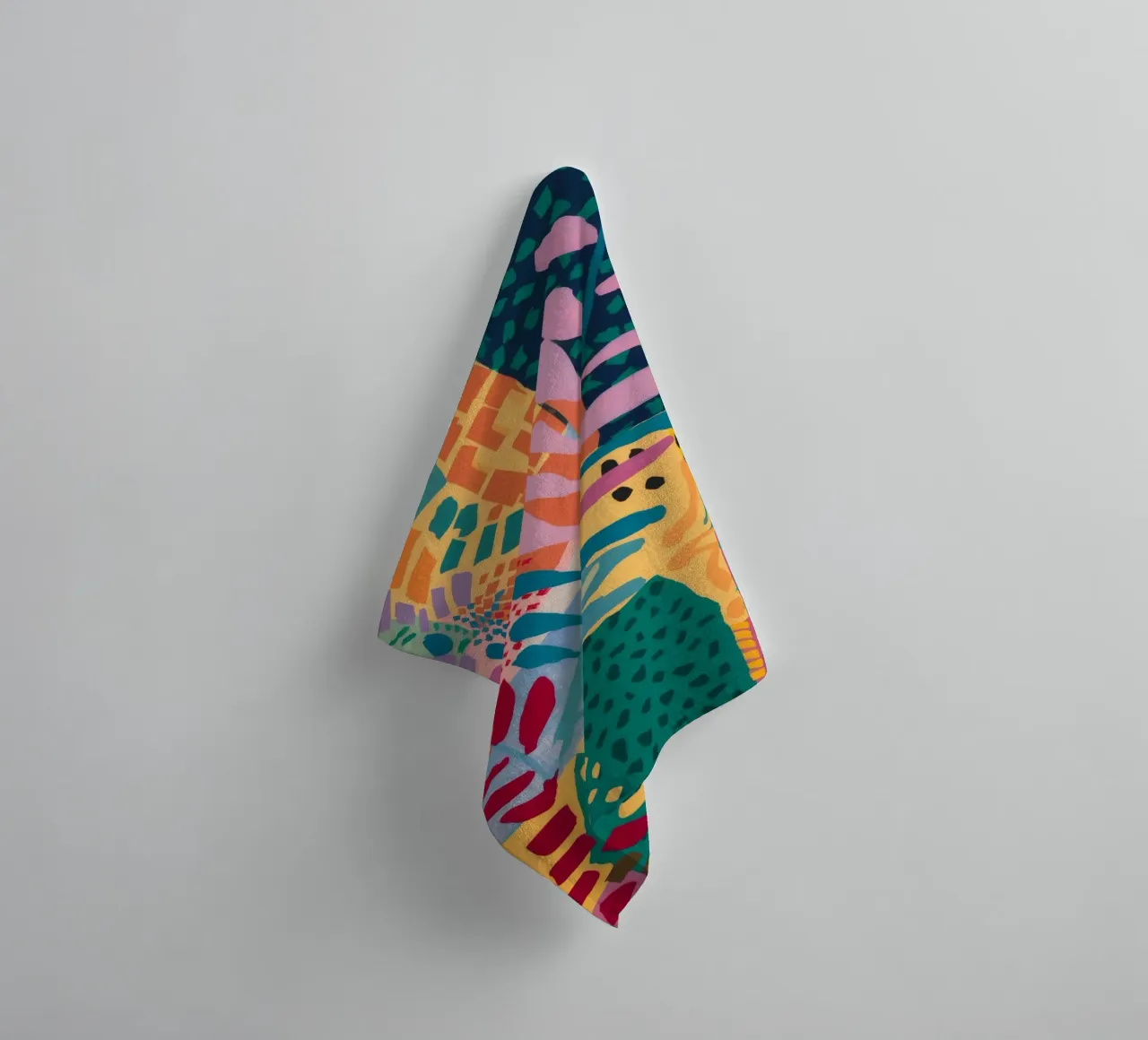Patchwork Garden Flow towel by Zep Layers