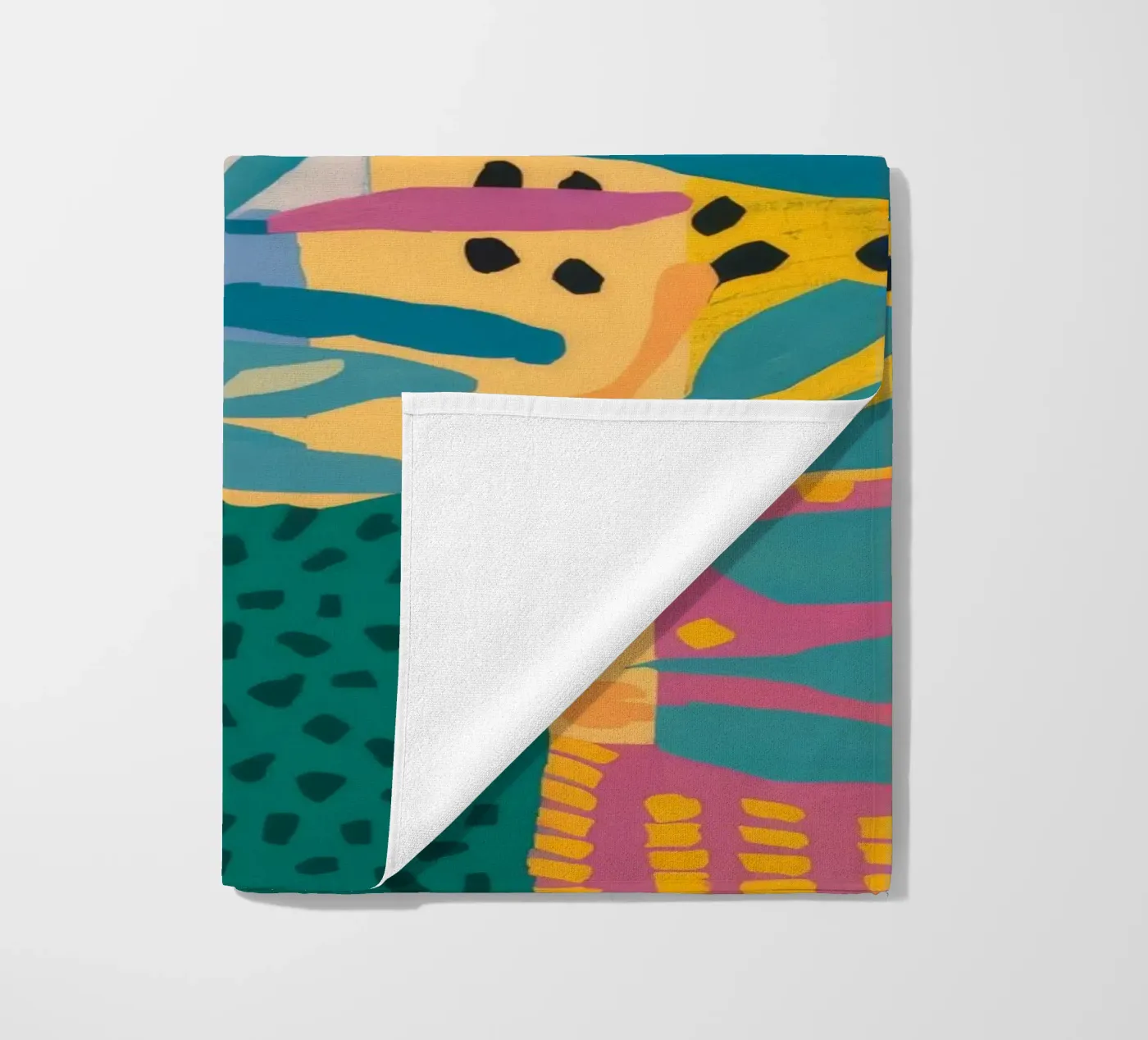 Patchwork Garden Flow beach towel by Zep Layers