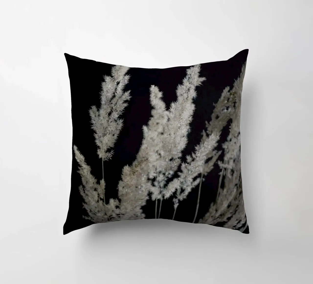 Perfect Pampas In The Dark cuscino da Studio Nahili