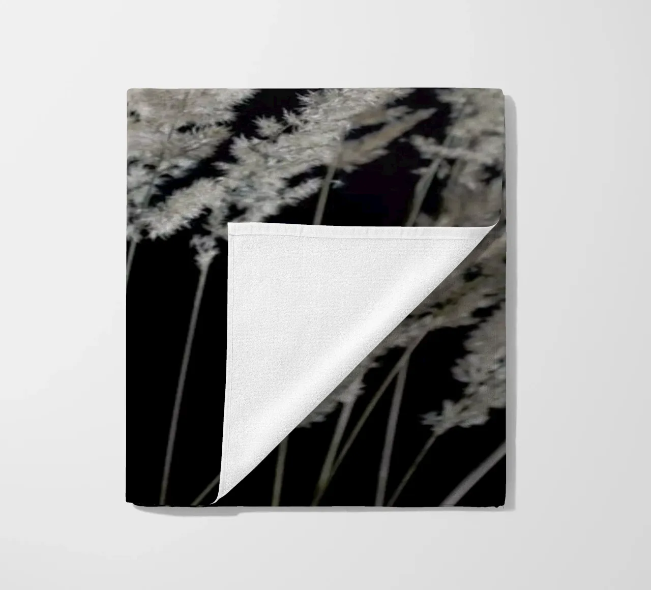Perfect Pampas In The Dark telo mare da Studio Nahili