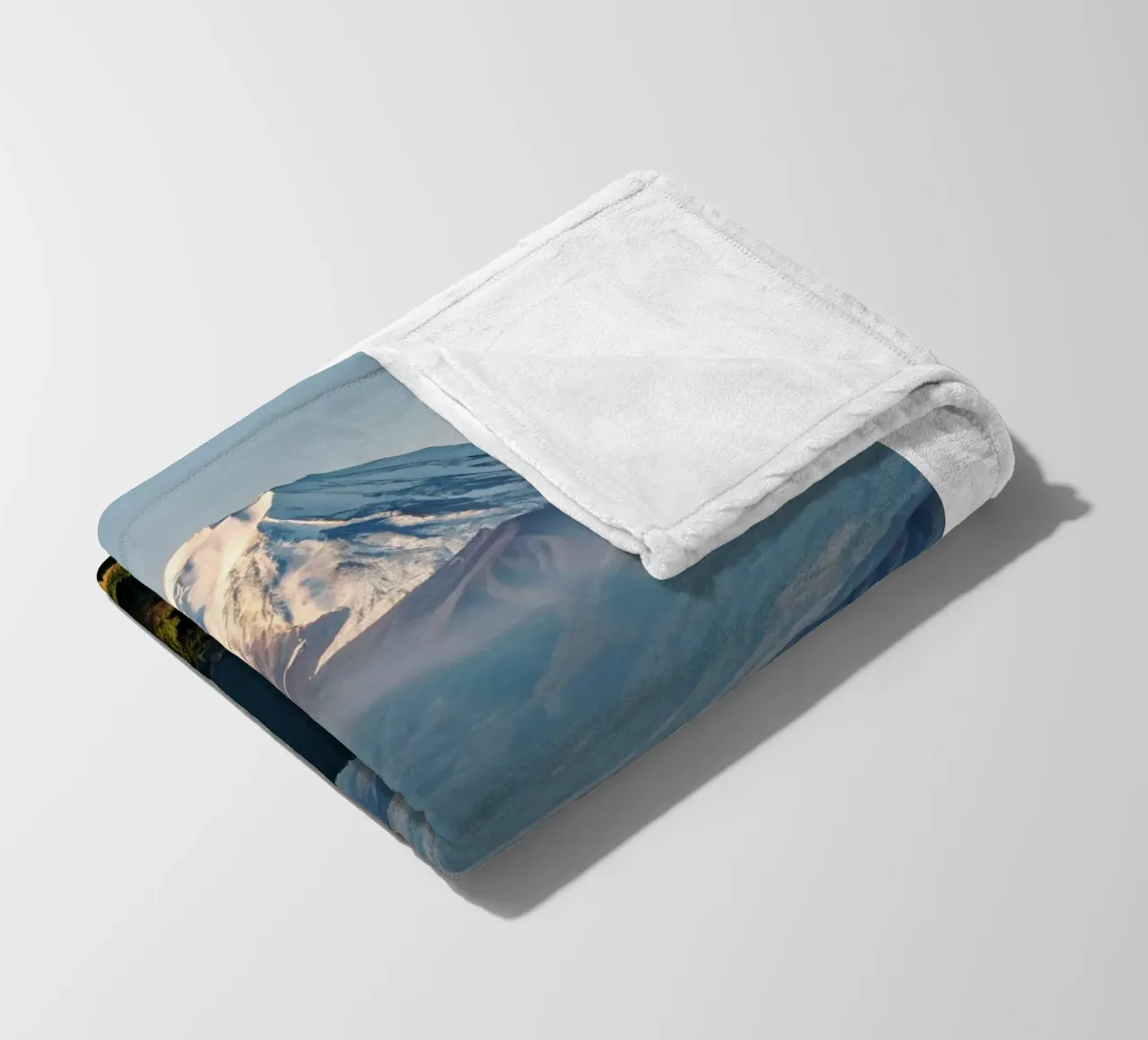 Mount FujiView Nature Photography fleece blanket by SerongSoulS