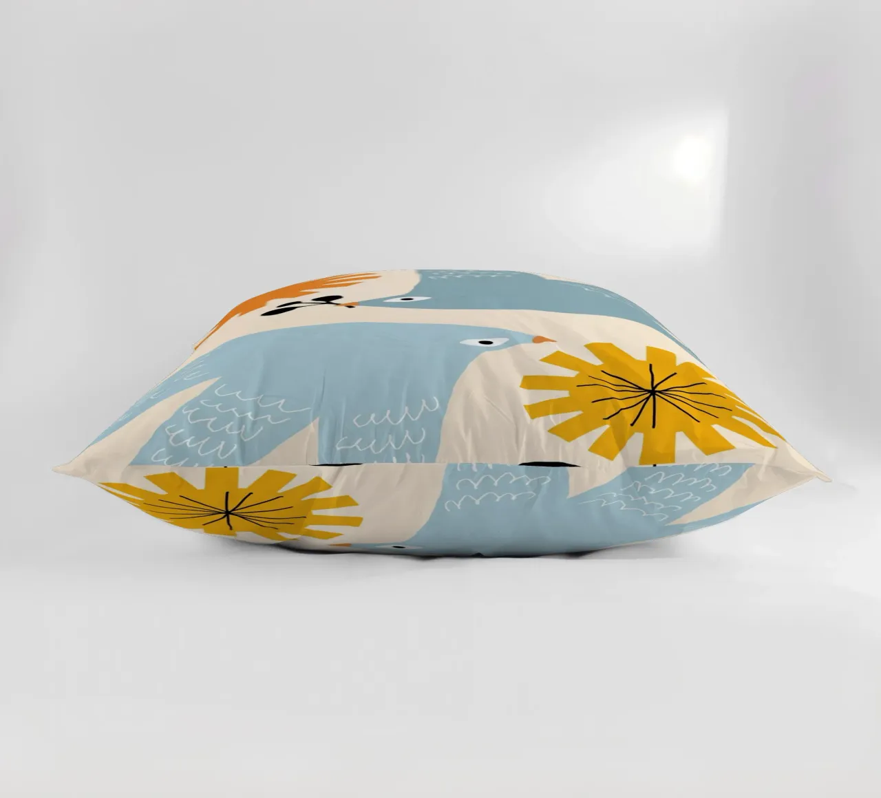 Flirting with Spring cuscino da Gale Switzer