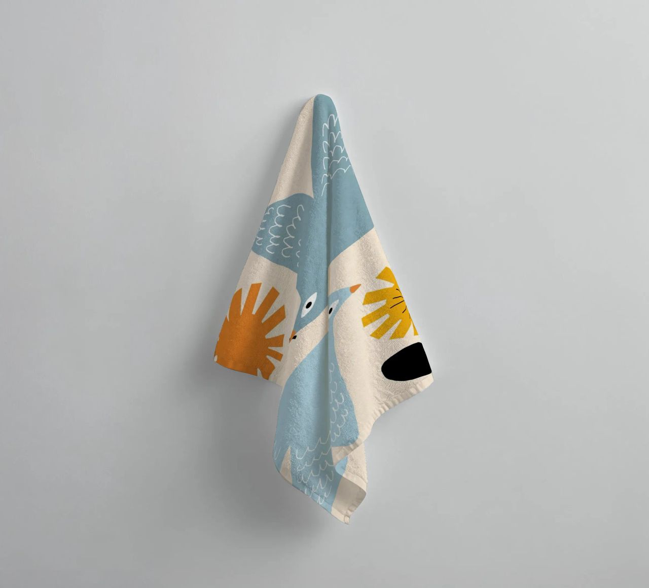 Flirting with Spring asciugamano da bagno da Gale Switzer