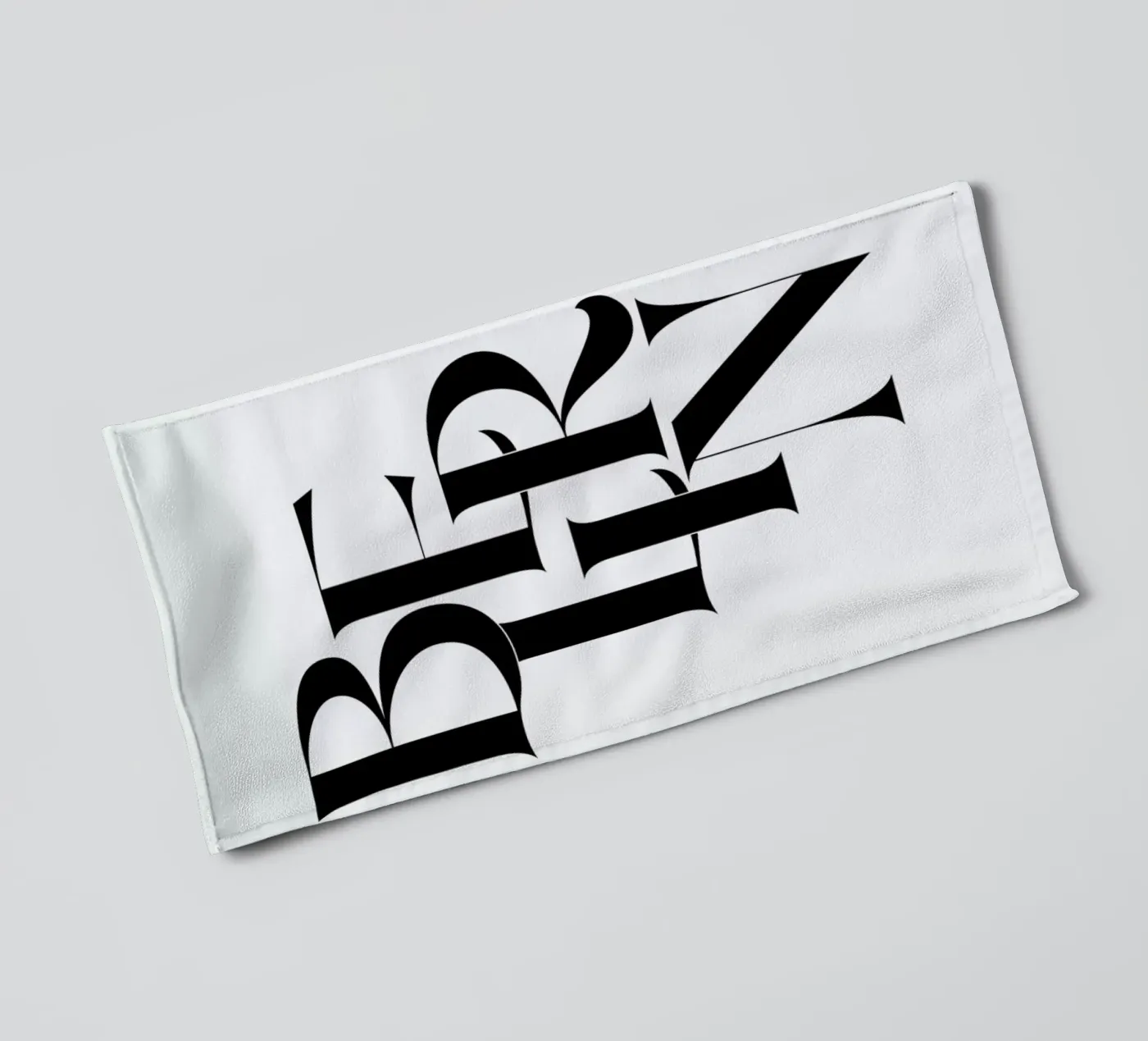 Berlin towel by Studio One