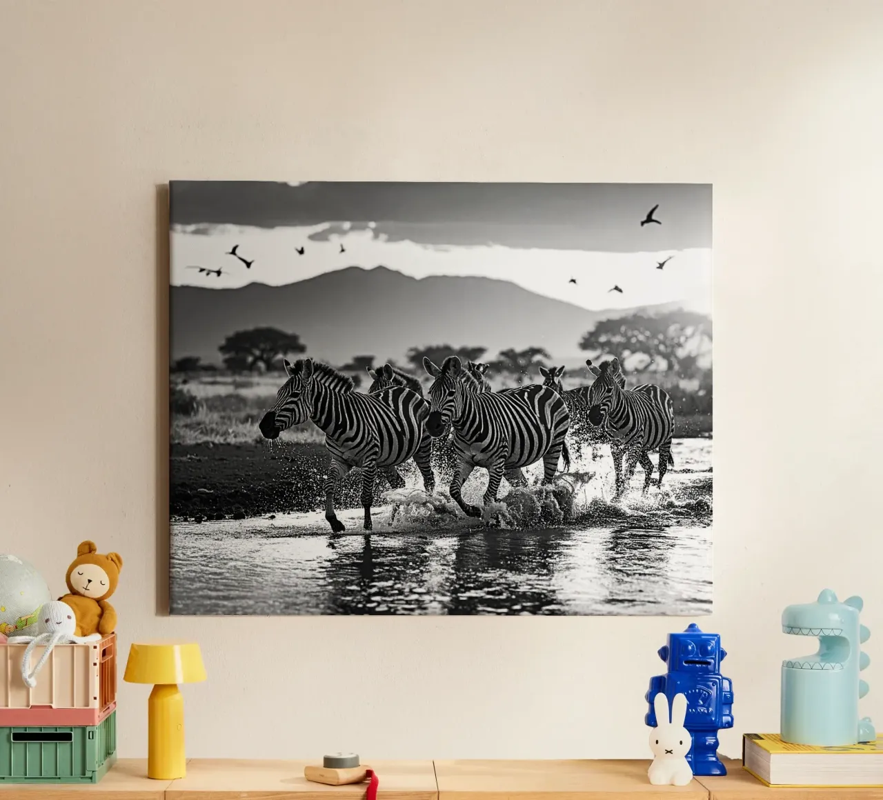 Troupeau de zèbres. Noir et blanc canvas van Thierry vobmann photography