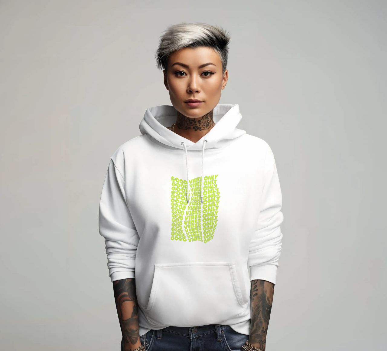 Good Vibes Only Retro Typography Print Neón Verde Amarillo sudadera con capucha de THE MOTIVATED TYPE