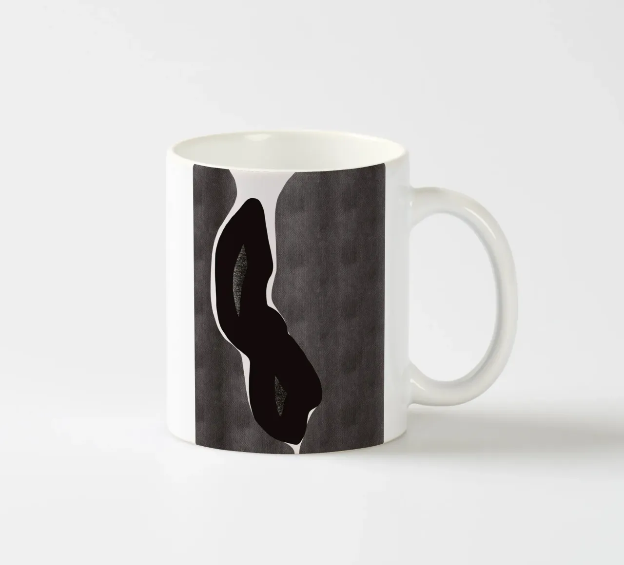 Nero astratto in grassetto 04 tazza in ceramica da Little Dean