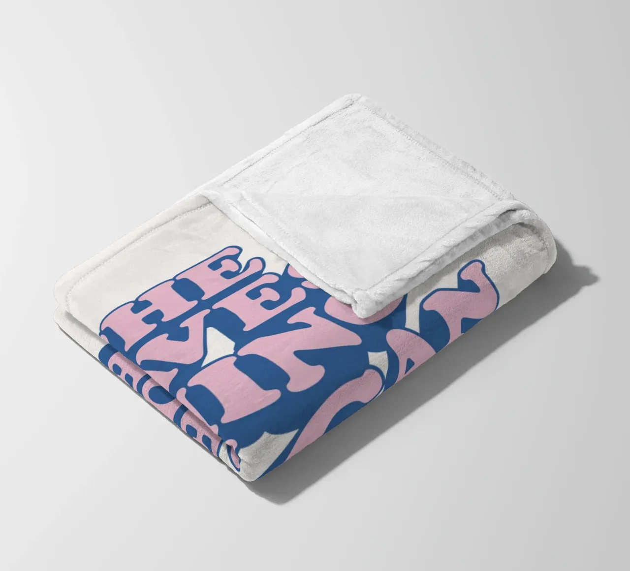 La cosa più coraggiosa che puoi essere è te stesso Stampa tipografica coperta in pile da THE MOTIVATED TYPE