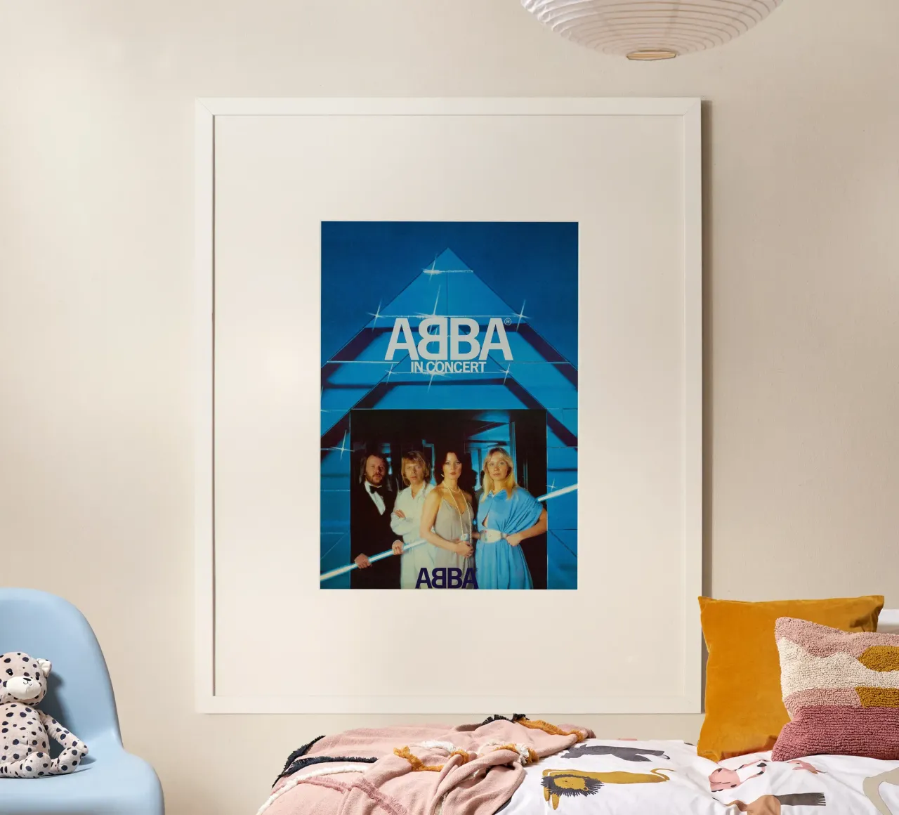 Ritorno al ritmo degli ABBA poster con telaio in plastica da buky