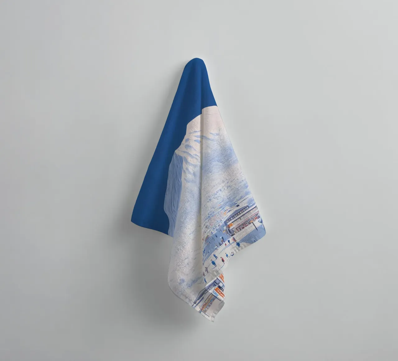 Snowy Mount Fuji asciugamano da bagno da Attaboy Dsgn