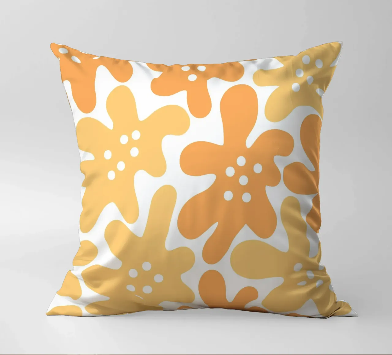 Flower Power minimalista in arancione e giallo cuscino da Happy Littles