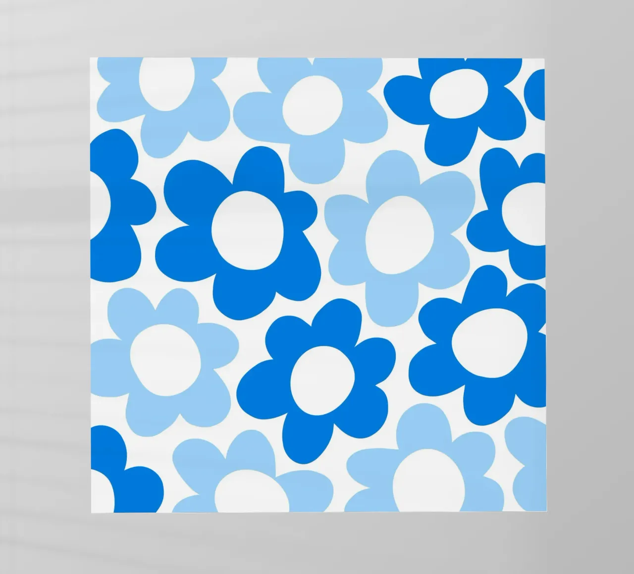 Flower Power minimalista in cielo e blu cobalto pellicola backlit da Happy Littles