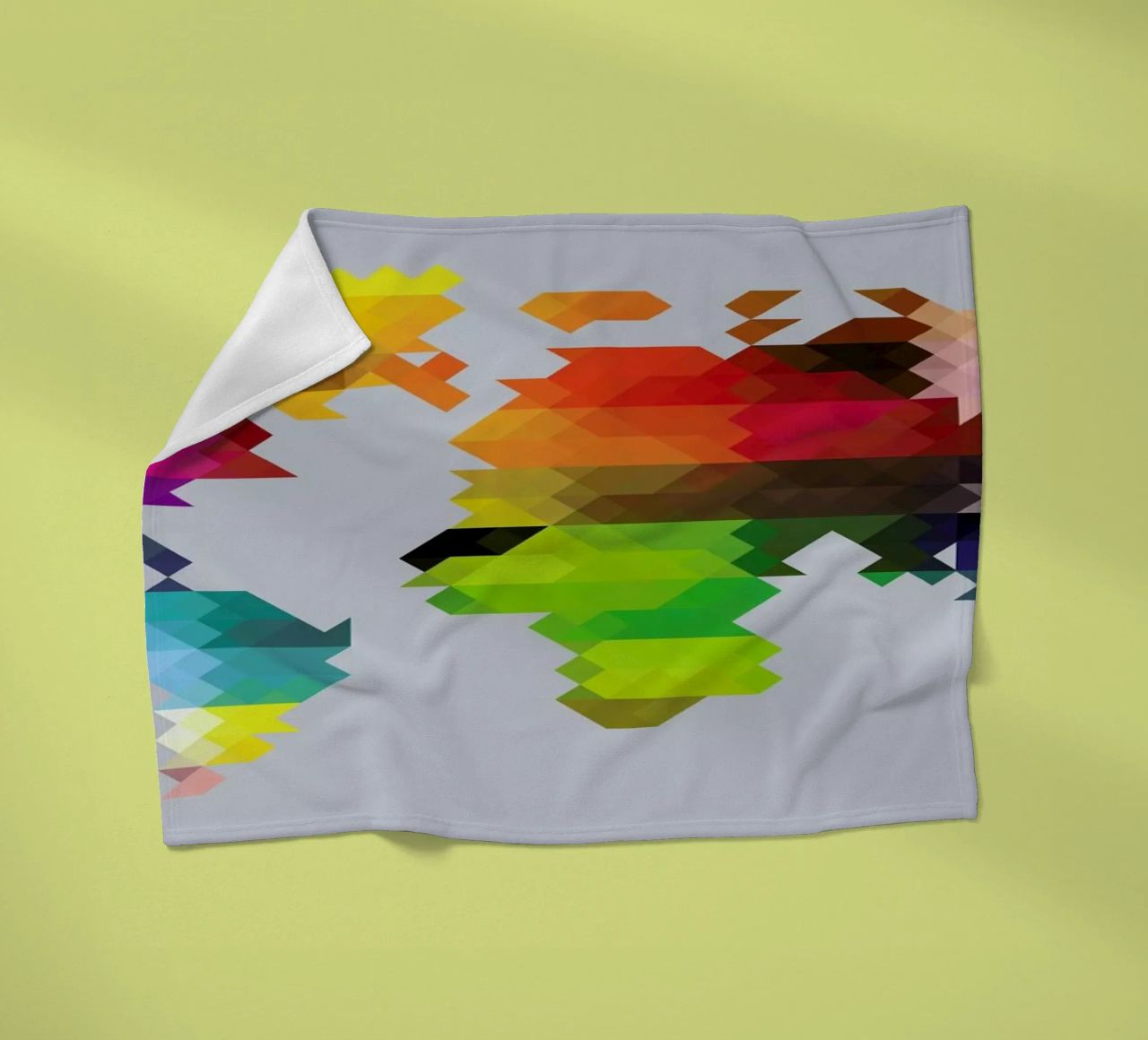 Geo World Map coperta in pile da Three Of The Possessed