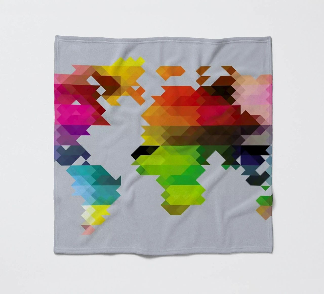 Geo World Map coperta in pile da Three Of The Possessed