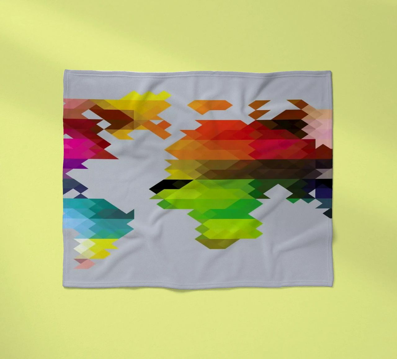 Geo World Map coperta in pile da Three Of The Possessed