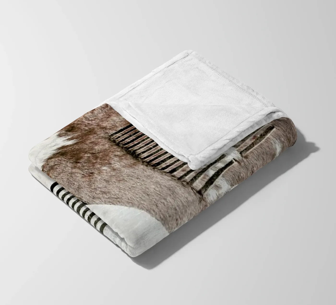 Zulu Warrior coperta in pile da Shot By Clint