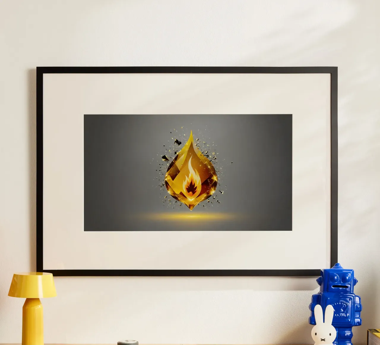 Grafica a fiamma dorata stilizzata con emblema di fuoco e shatter carta hahnemühle da DesignDoodle