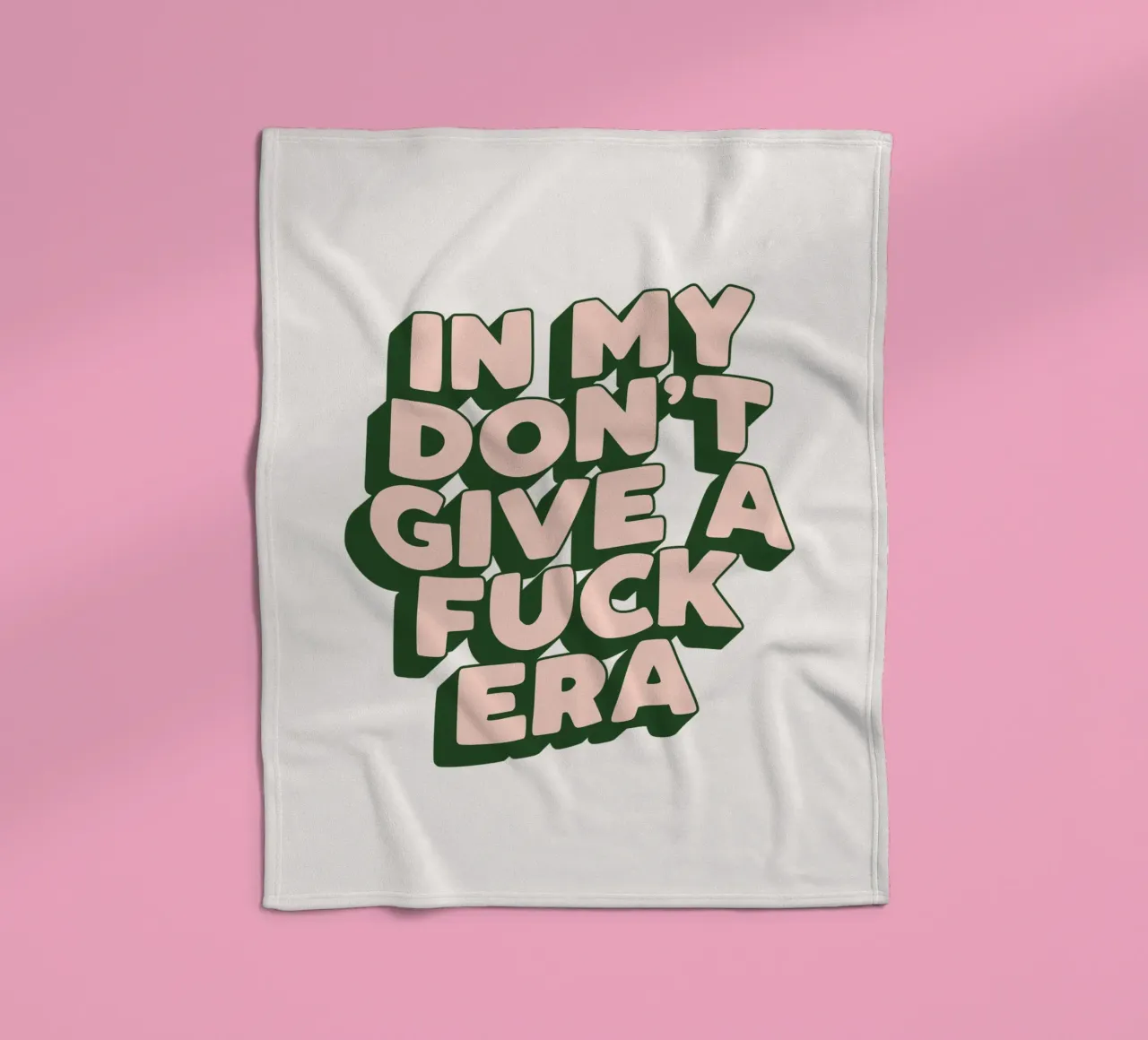 Nel mio design tipografico sarcastico dell'era Don't Give a Fuck coperta in pile da THE MOTIVATED TYPE