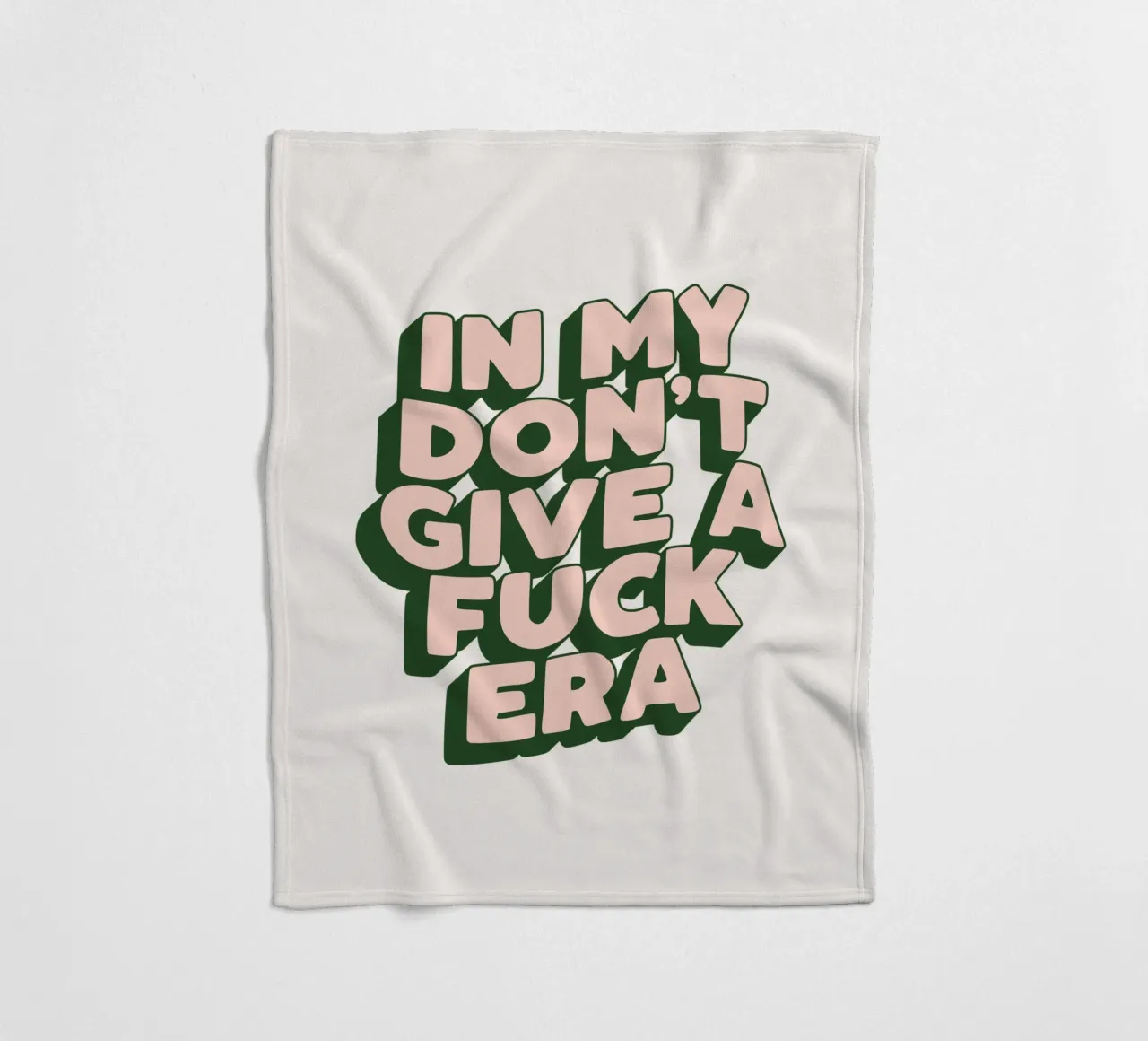 Nel mio design tipografico sarcastico dell'era Don't Give a Fuck coperta in pile da THE MOTIVATED TYPE