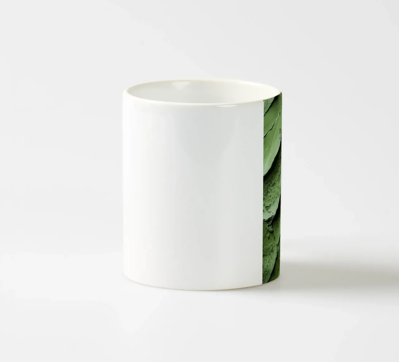 matcha in polvere tazza in ceramica da Luke Yaeger