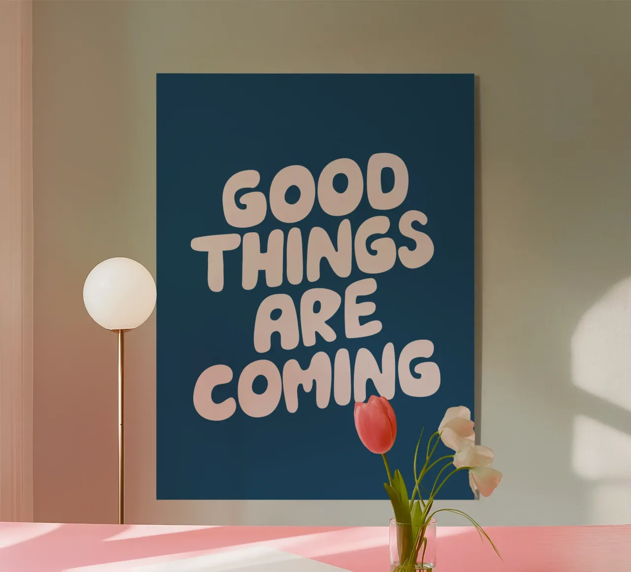 Design tipografico in rosa e blu: le cose belle stanno arrivando plexiglass da THE MOTIVATED TYPE
