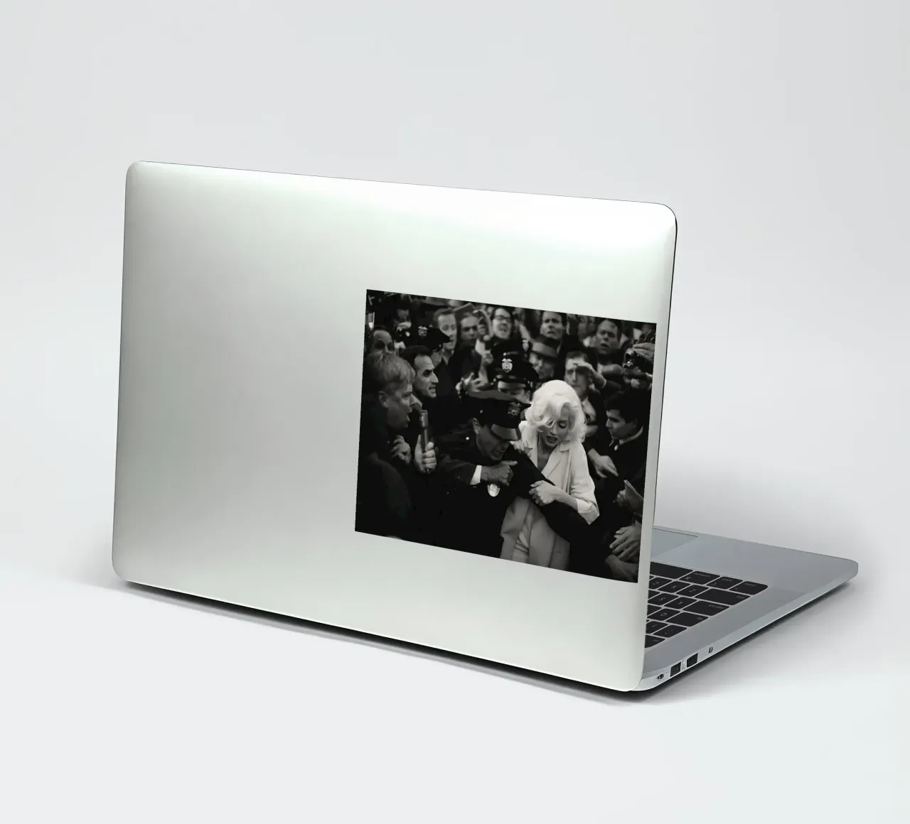 ana de armas blonde sticker by Danielshop