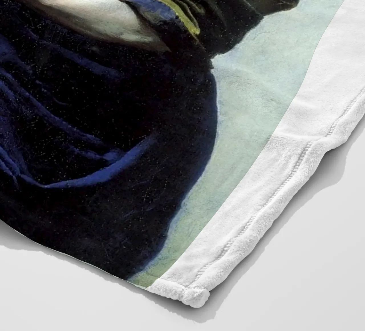 vemeer - una sguattera che versa il latte coperta in pile da The Dinda