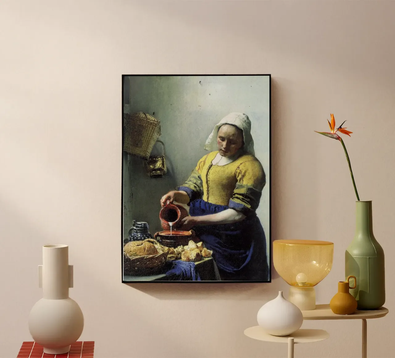 vemeer - una sguattera che versa il latte plexiglass da The Dinda
